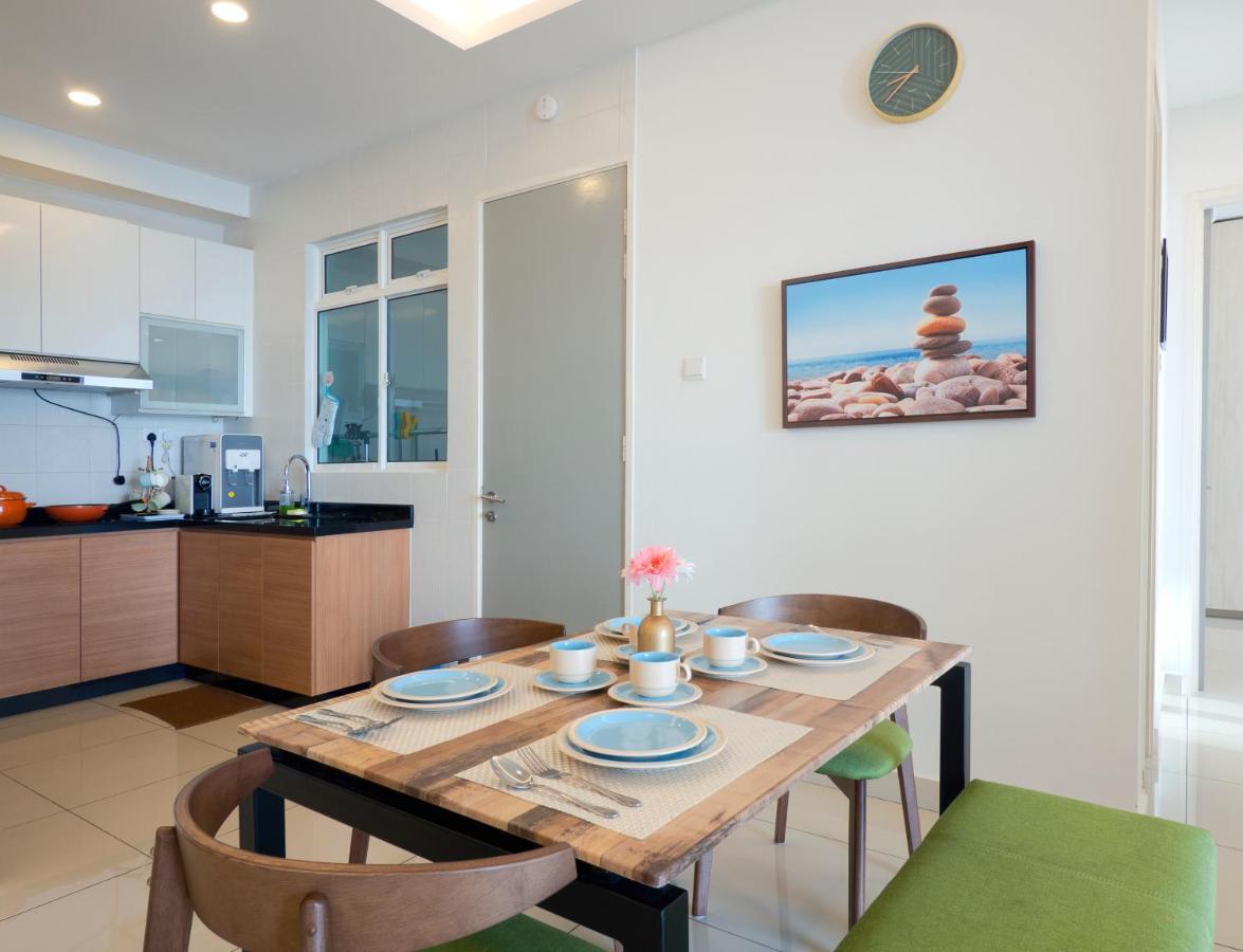 Seaview Condo Near Rf Mall, Food Court & Free Netflix 新山 外观 照片