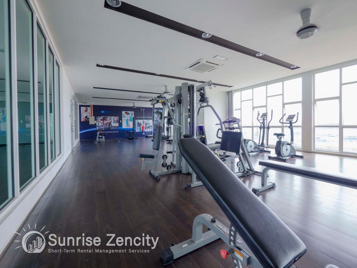 Seaview Condo Near Rf Mall, Food Court & Free Netflix 新山 外观 照片